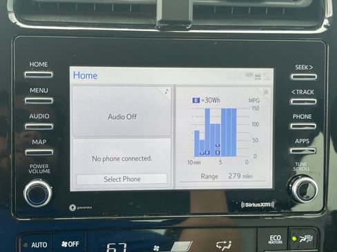 Used 2021 Toyota Prius LE FWD image 20