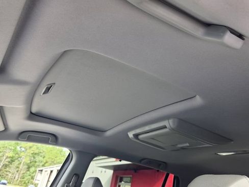 Used 2016 Honda Pilot Touring image 20