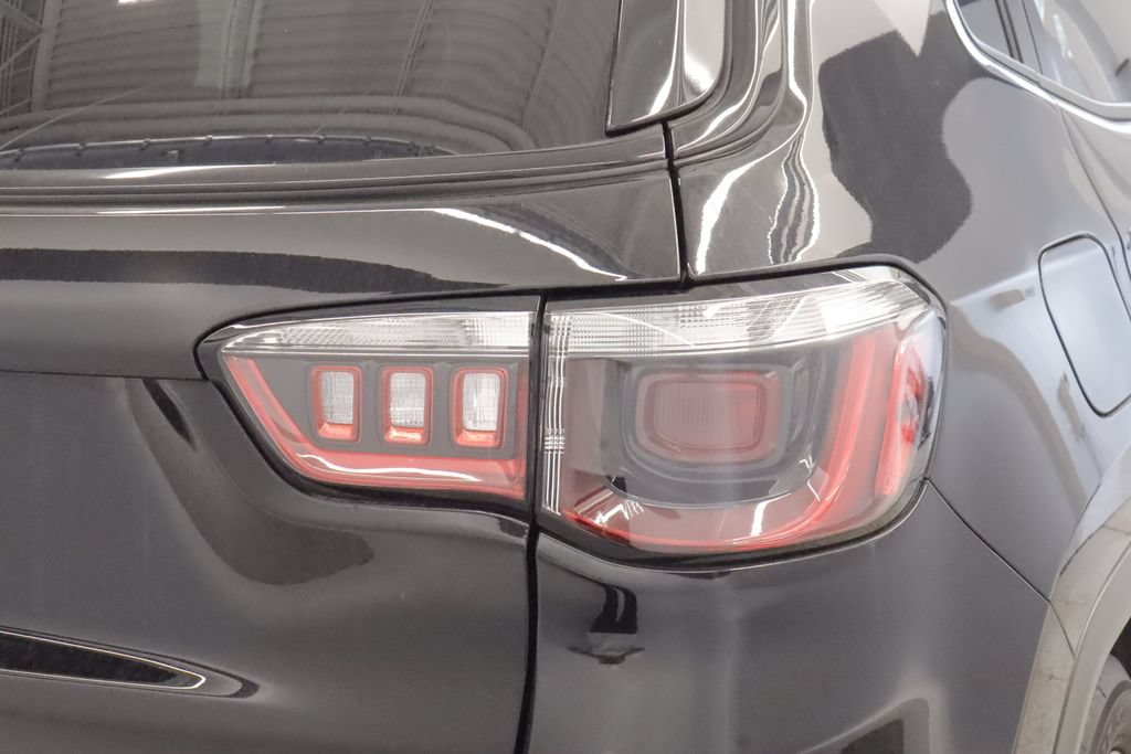 New 2026 Jeep Compass Latitude AWD/4WD image 10