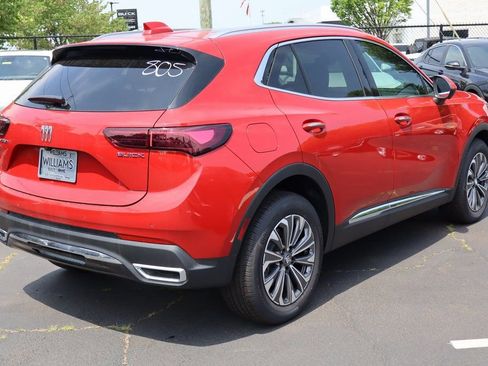 New 2025 Buick Envision Preferred image 6
