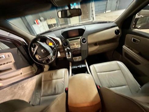 Used 2010 Honda Pilot Touring image 33