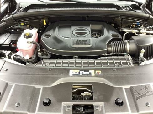 Used 2023 Jeep Grand Cherokee L Overland image 22