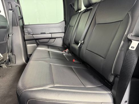 Used 2025 Ford F150 Lariat AWD/4WD image 30