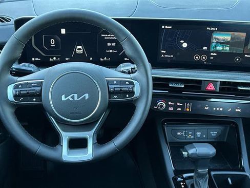 New 2025 Kia K5 EX image 16