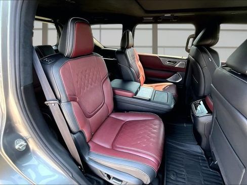 Used 2025 INFINITI QX80 Autograph AWD/4WD image 26