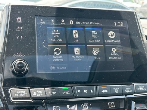 Used 2024 Honda Odyssey EX-L image 34