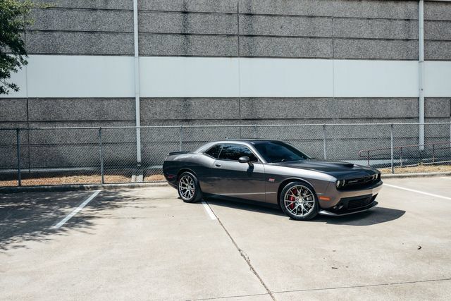 Used 2015 Dodge Challenger SRT w/ Technology Group RWD image 45
