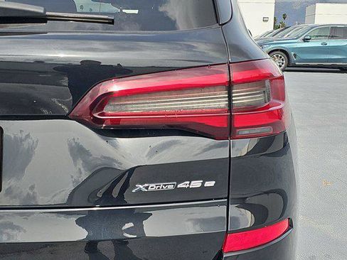 Used 2023 BMW X5 xDrive45e w/ Executive Package image 35