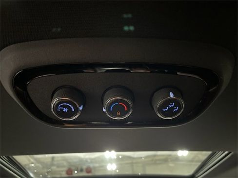 Used 2023 Dodge Durango GT image 36