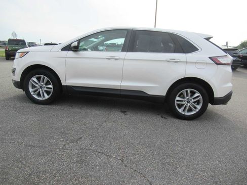 Used 2016 Ford Edge SEL w/ Equipment Group 201A AWD/4WD image 8