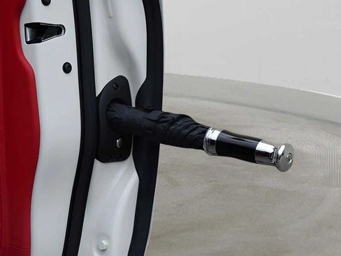 Certified 2021 Rolls-Royce Cullinan AWD/4WD image 13