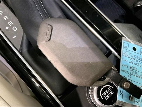 Used 2024 Kia Telluride S w/ S Sunroof Package image 13