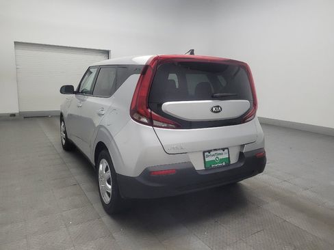 Used 2020 Kia Soul LX FWD image 5