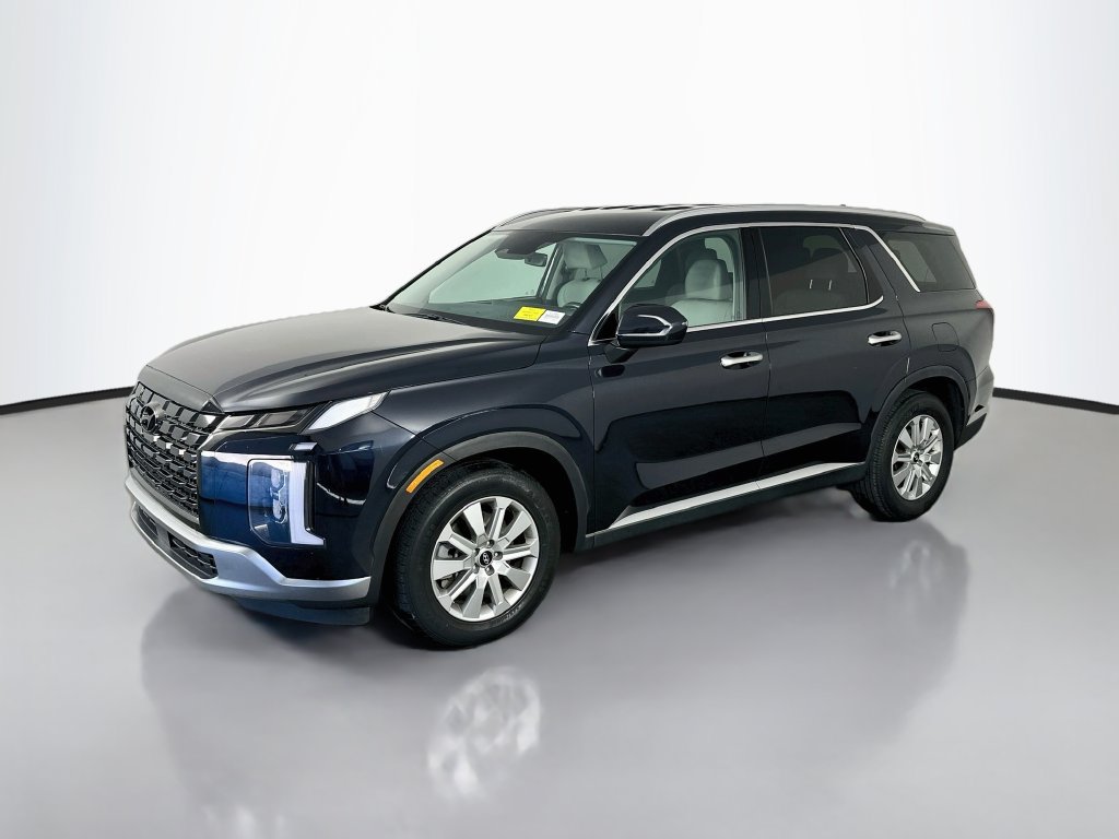 Used 2024 Hyundai Palisade SEL FWD image 3