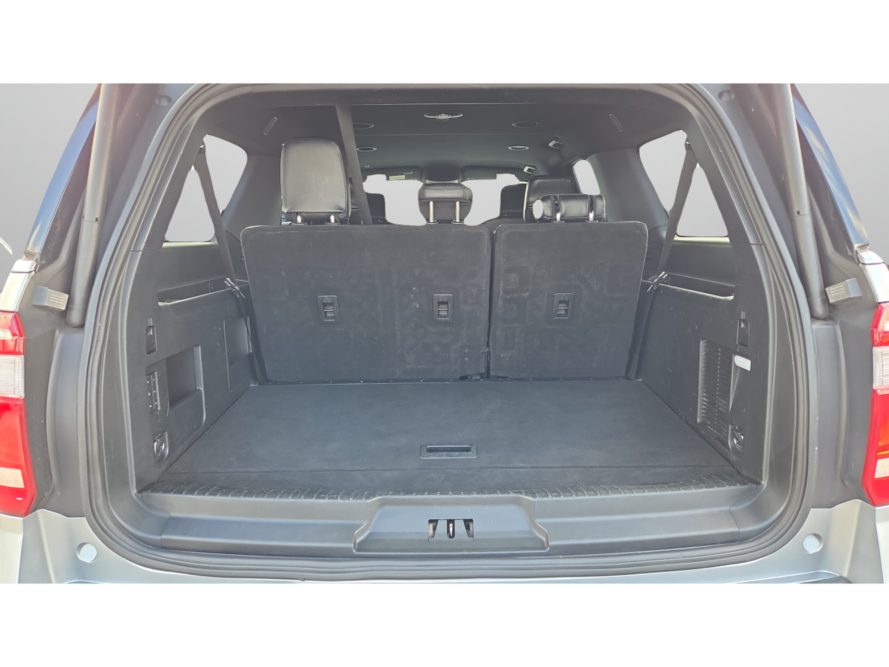 Used 2021 Ford Expedition Max XLT RWD image 9