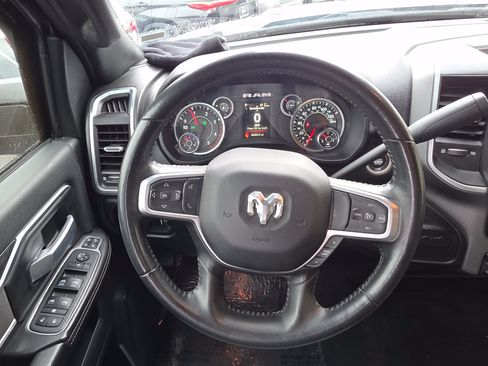 Used 2024 RAM 2500 Big Horn AWD/4WD image 16