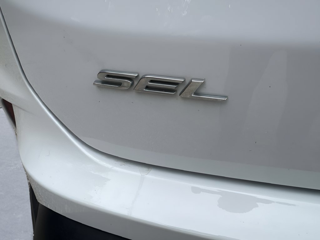Used 2022 Ford Edge SEL w/ Convenience Package AWD/4WD image 31