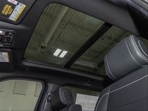 New 2026 Toyota Tundra Limited AWD/4WD image 11