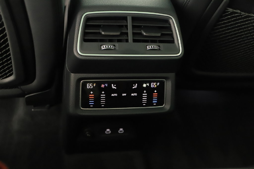 Certified 2024 Audi Q8 e-tron Premium AWD/4WD image 21