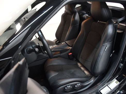 Used 2024 Nissan Z Performance w/ Floor Mat Package RWD image 28