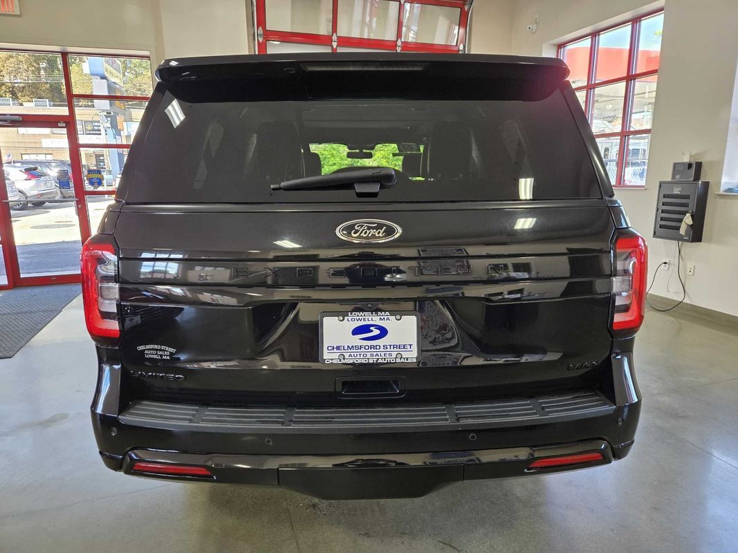Used 2023 Ford Expedition Max Limited AWD/4WD image 6