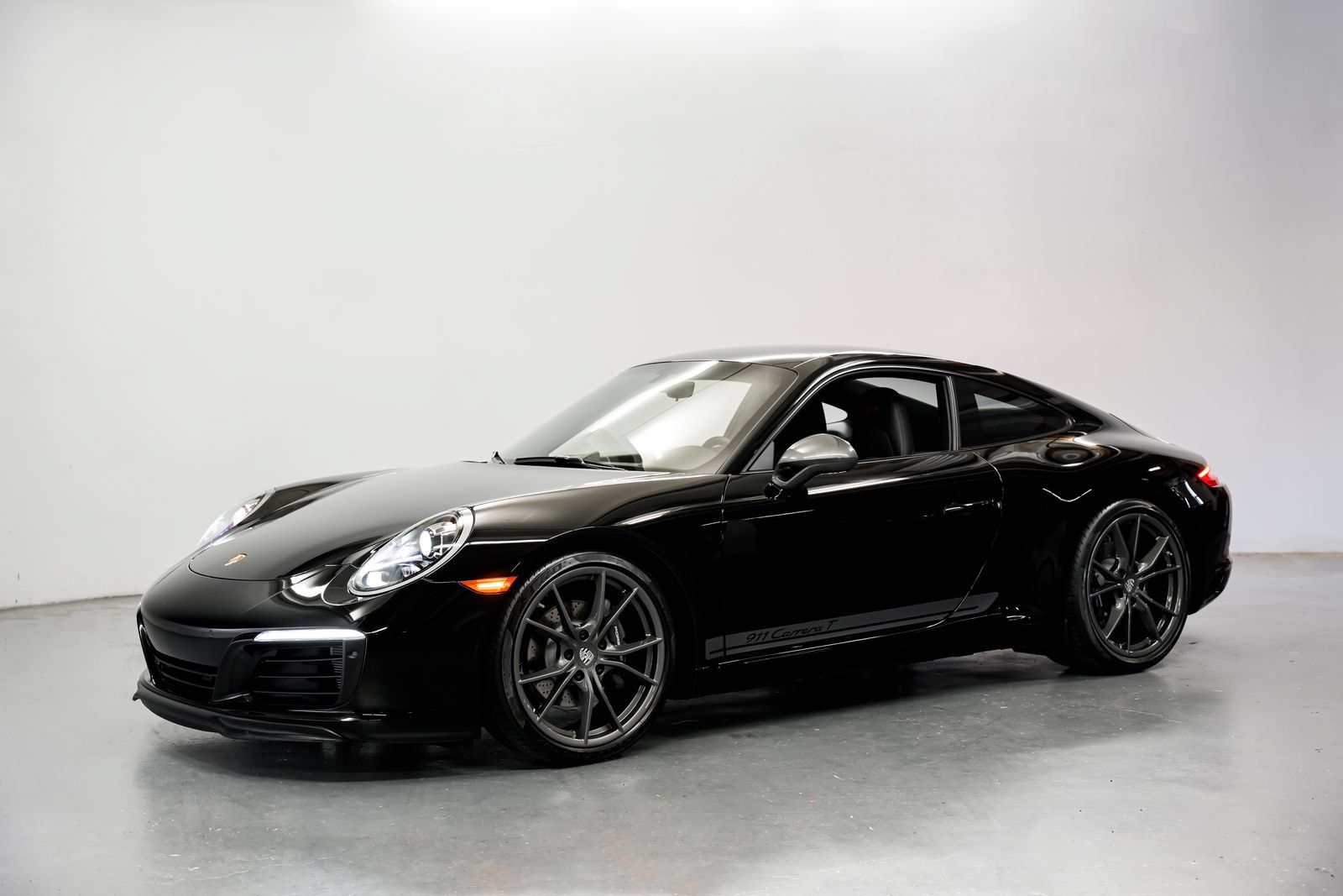 Used 2019 Porsche 911 Carrera T RWD image 6