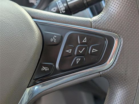 Used 2022 Chevrolet Malibu LT image 23