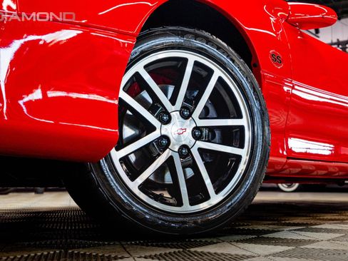 Used 2002 Chevrolet Camaro Z28 w/ SS Performance/Appearance Pkg image 9