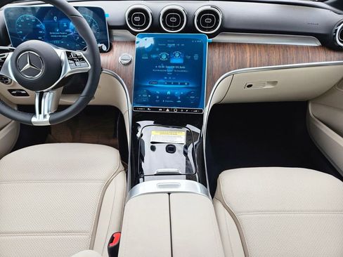 New 2026 Mercedes-Benz C 300 4MATIC Sedan image 12