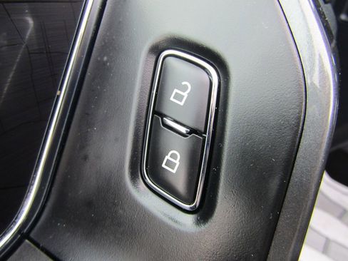 Used 2023 Ford F150 XLT w/ Equipment Group 302A High image 23