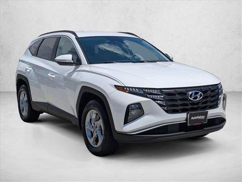 Used 2023 Hyundai Tucson SEL AWD/4WD image 3