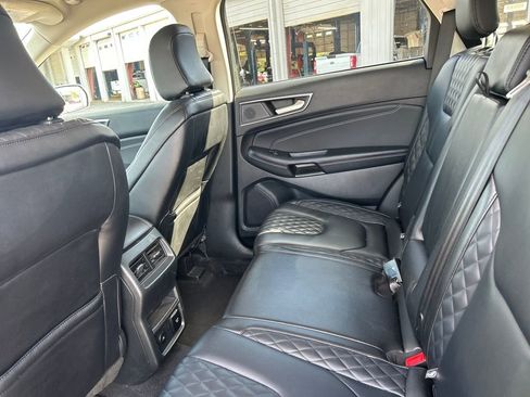 Certified 2024 Ford Edge Titanium image 25