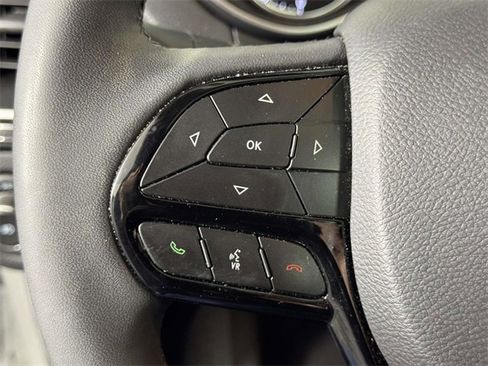 Used 2023 Jeep Cherokee Altitude Lux w/ Lux Elite Package image 23