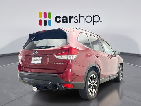 Used 2022 Subaru Forester Limited AWD/4WD image 5