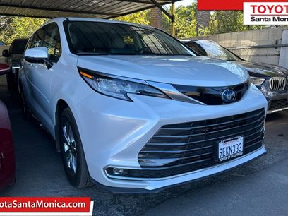 Used 2023 Toyota Sienna Limited