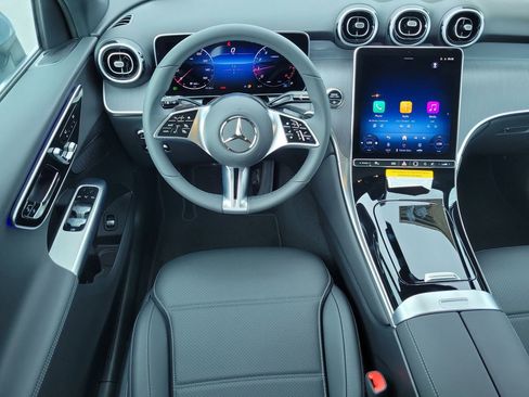 New 2026 Mercedes-Benz GLC 300 GLC 300 image 13