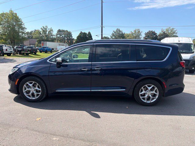 Used 2019 Chrysler Pacifica Limited FWD image 7