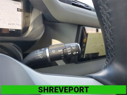 Used 2023 Land Rover Defender 110 SE image 22