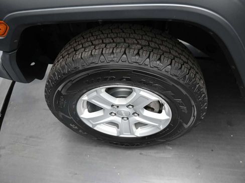 Used 2020 Jeep Wrangler Unlimited Sport S image 13