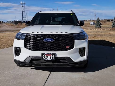 New 2025 Ford Explorer ST w/ Sun And Sound Package image 4