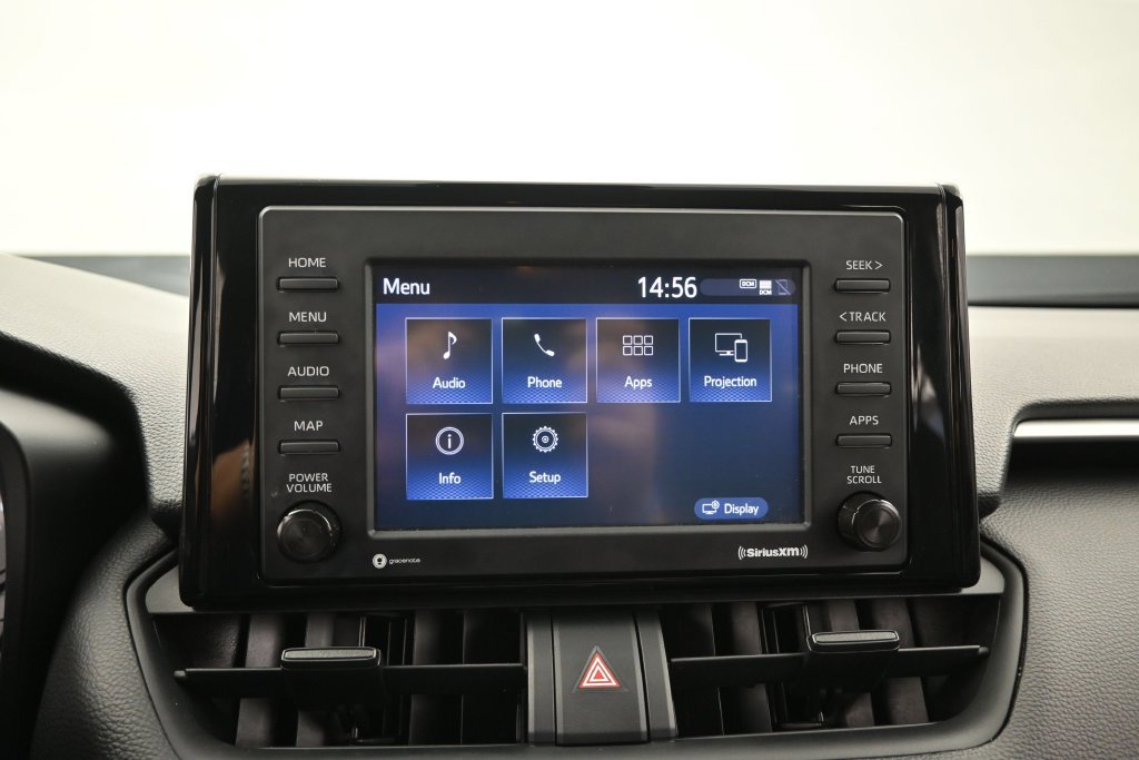 Used 2021 Toyota RAV4 LE AWD/4WD image 19