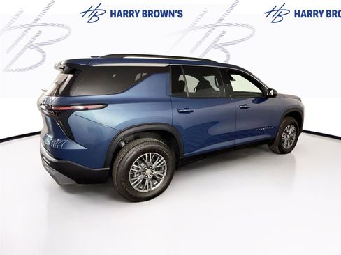 New 2026 Chevrolet Traverse LT w/ Driver Confidence Package AWD/4WD image 33