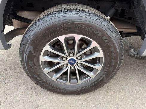 Used 2020 Ford F150 XLT w/ Equipment Group 302A Luxury image 17