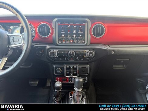Used 2020 Jeep Gladiator Rubicon AWD/4WD image 15