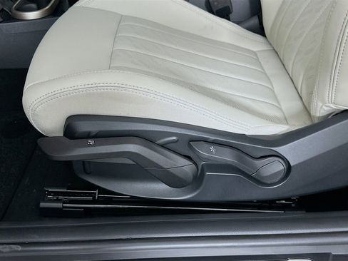 Certified 2025 MINI Cooper 2-Door Hardtop image 20