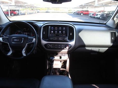 Used 2022 GMC Canyon Elevation w/ Elevation Premium Package AWD/4WD image 18