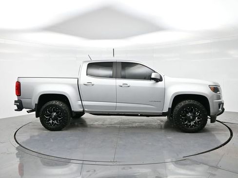 Used 2019 Chevrolet Colorado LT w/ LT Convenience Package image 8