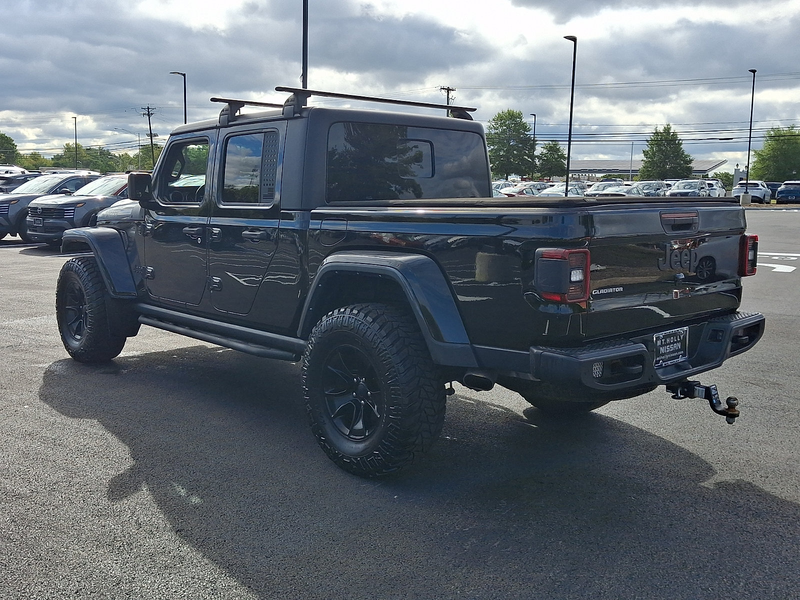 Used 2021 Jeep Gladiator Sport AWD/4WD image 5