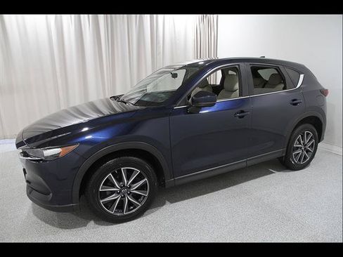 Used 2018 MAZDA CX-5 Touring AWD/4WD image 3