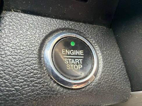 Used 2015 Ford F150 Platinum w/ Trailer Tow Package AWD/4WD image 53